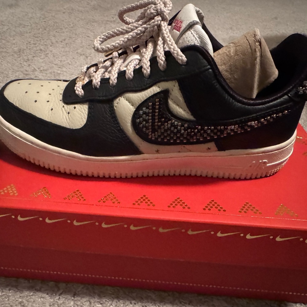 Premium Goods Air Force 1 Nike Black and White Sneakers with multicolored beads